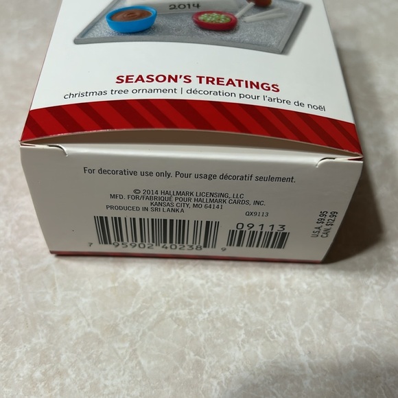 2014 Hallmark Keepsake Season’s Treatings - Picture 4 of 4